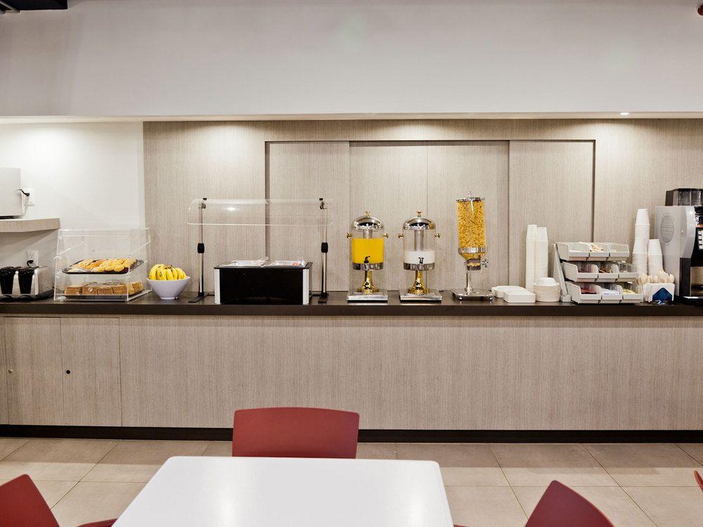 City Express Junior By Marriott Aguascalientes Centro Eksteriør billede