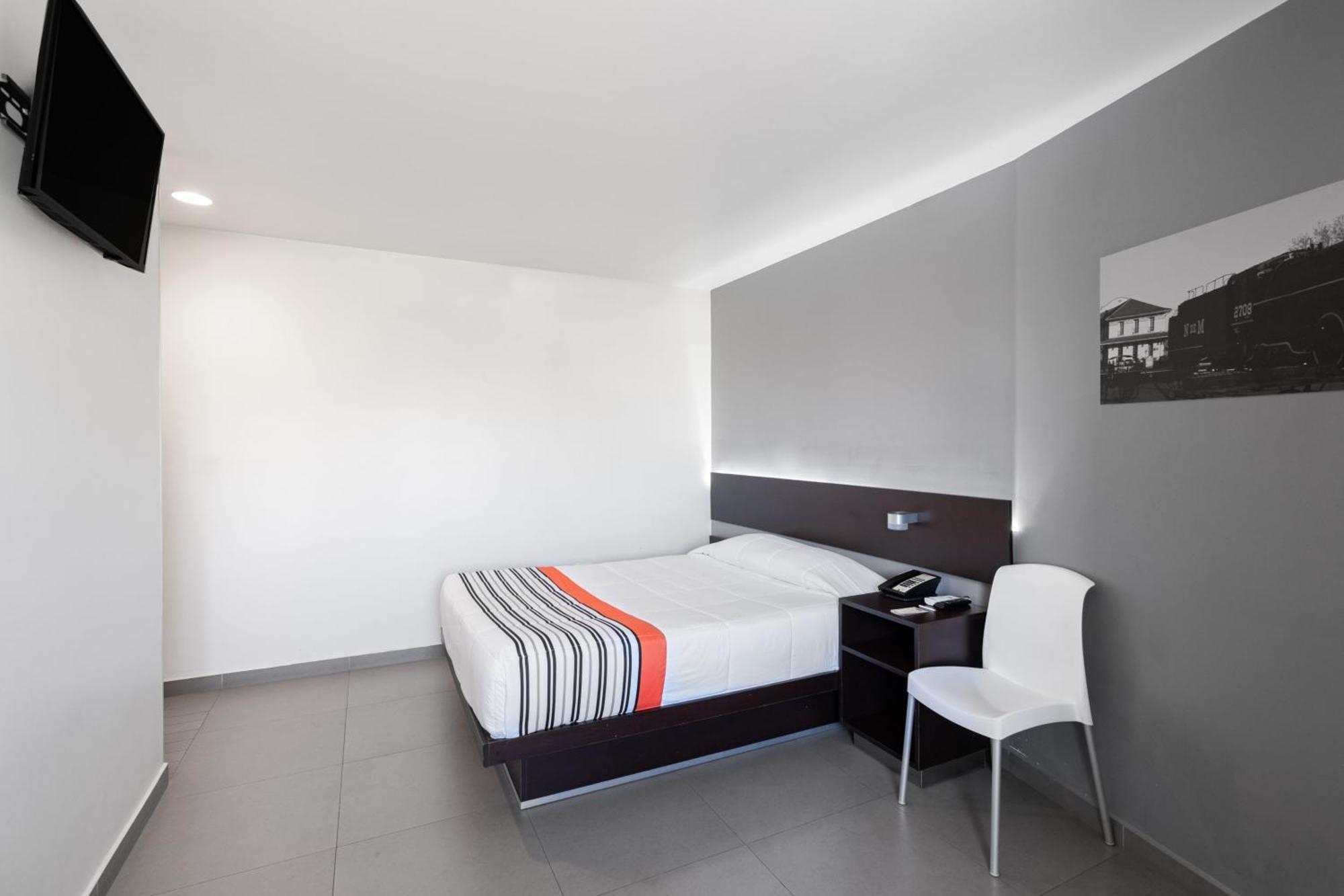 City Express Junior By Marriott Aguascalientes Centro Eksteriør billede