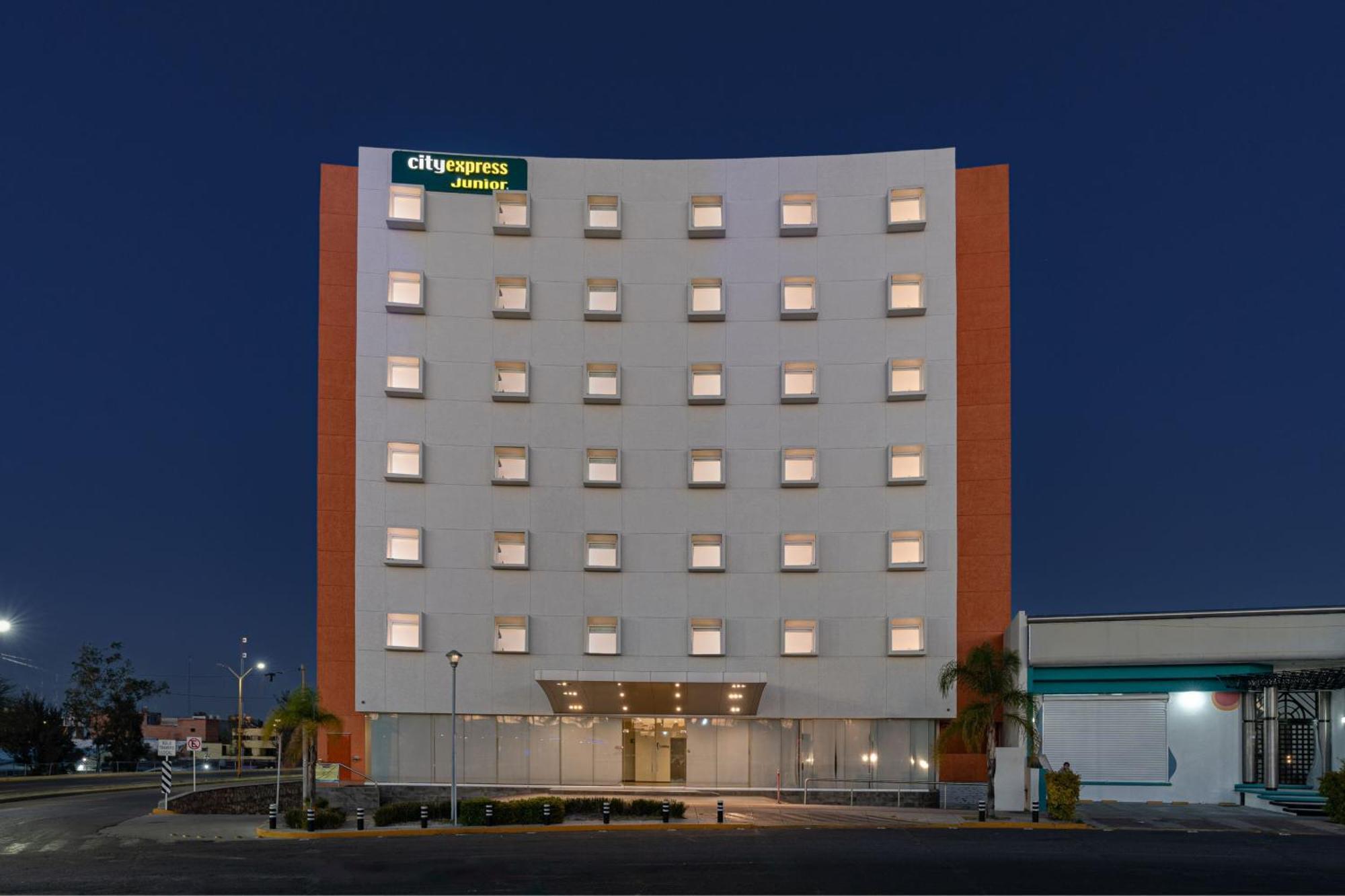 City Express Junior By Marriott Aguascalientes Centro Eksteriør billede