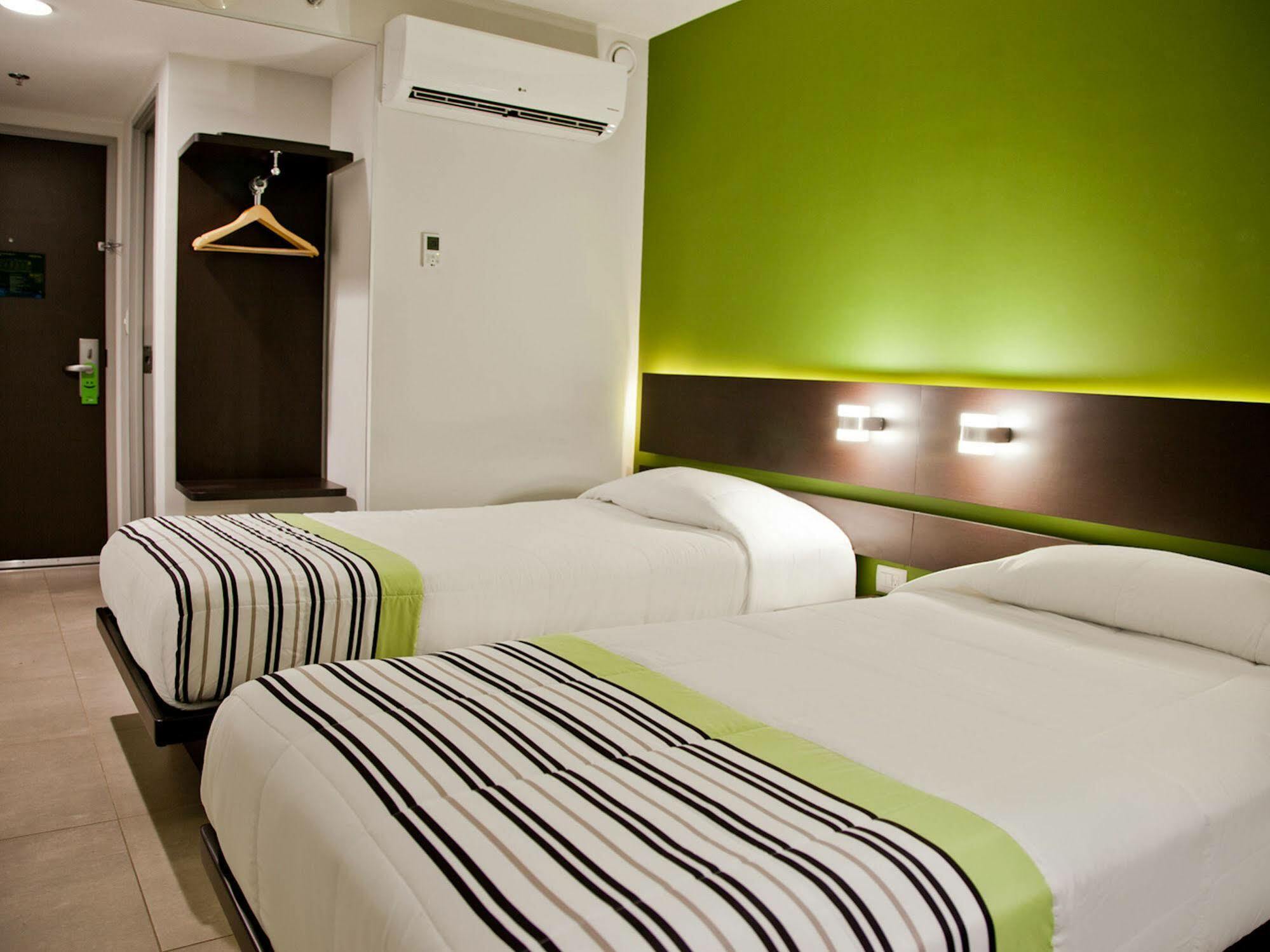 City Express Junior By Marriott Aguascalientes Centro Eksteriør billede